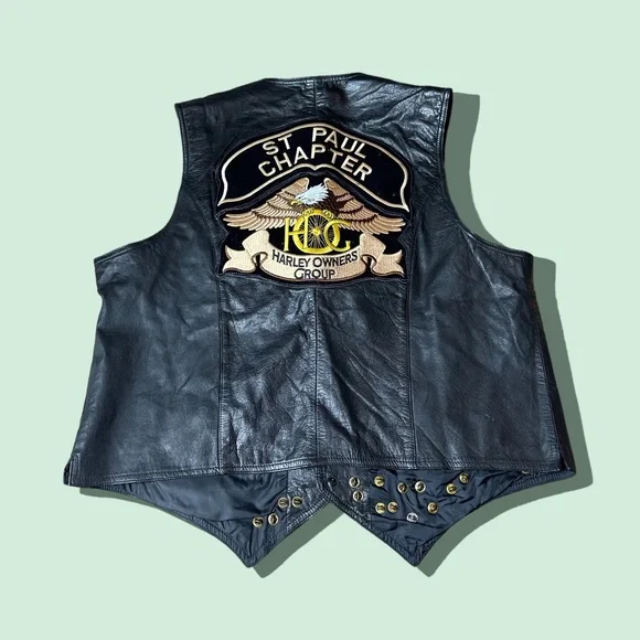 Vintage Ladies Harley Davidson Motorcycle HOG Owners Club Leather Vest 50+ Pins - Picture 2 of 14
